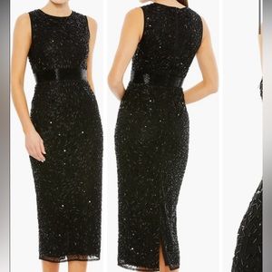 NWOT Mac Duggal geometric beaded cocktail midi